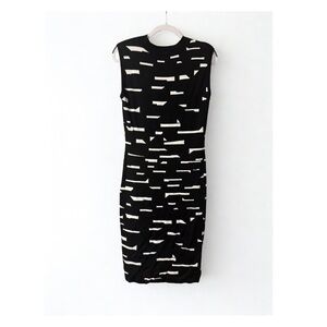 Halogen Black and White Geometric MIDI Dress- Size M